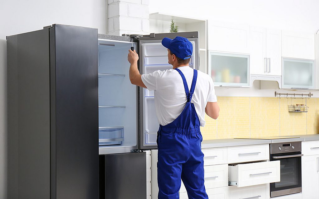 Top Sign for fridge repair